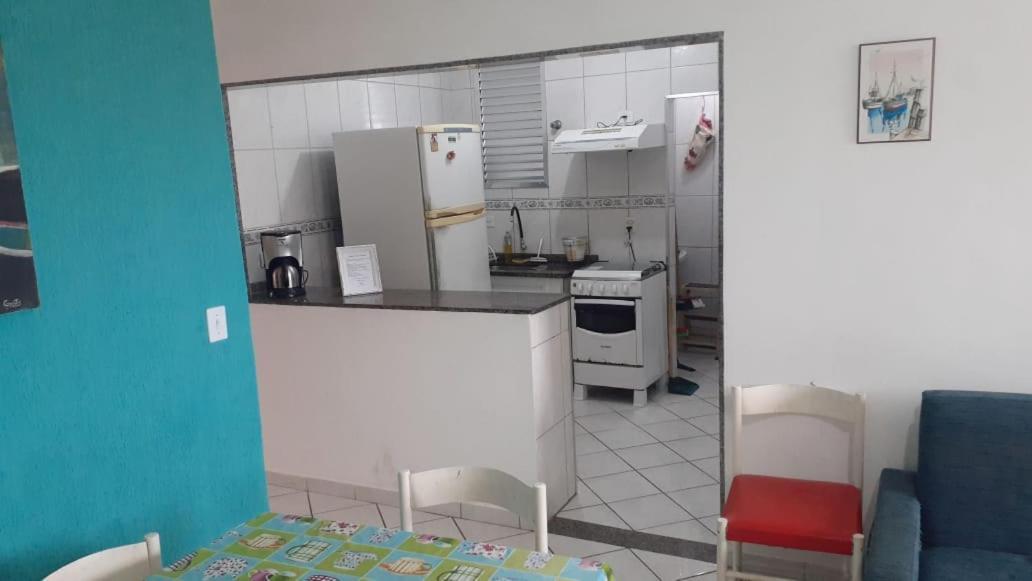 Apartamento frente a praia Peruíbe Exterior foto